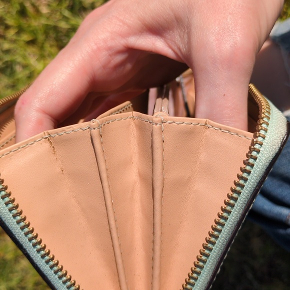 Kate Spade Mint Continental Zip Around Wallet CALLOUTS - Picture 13 of 15